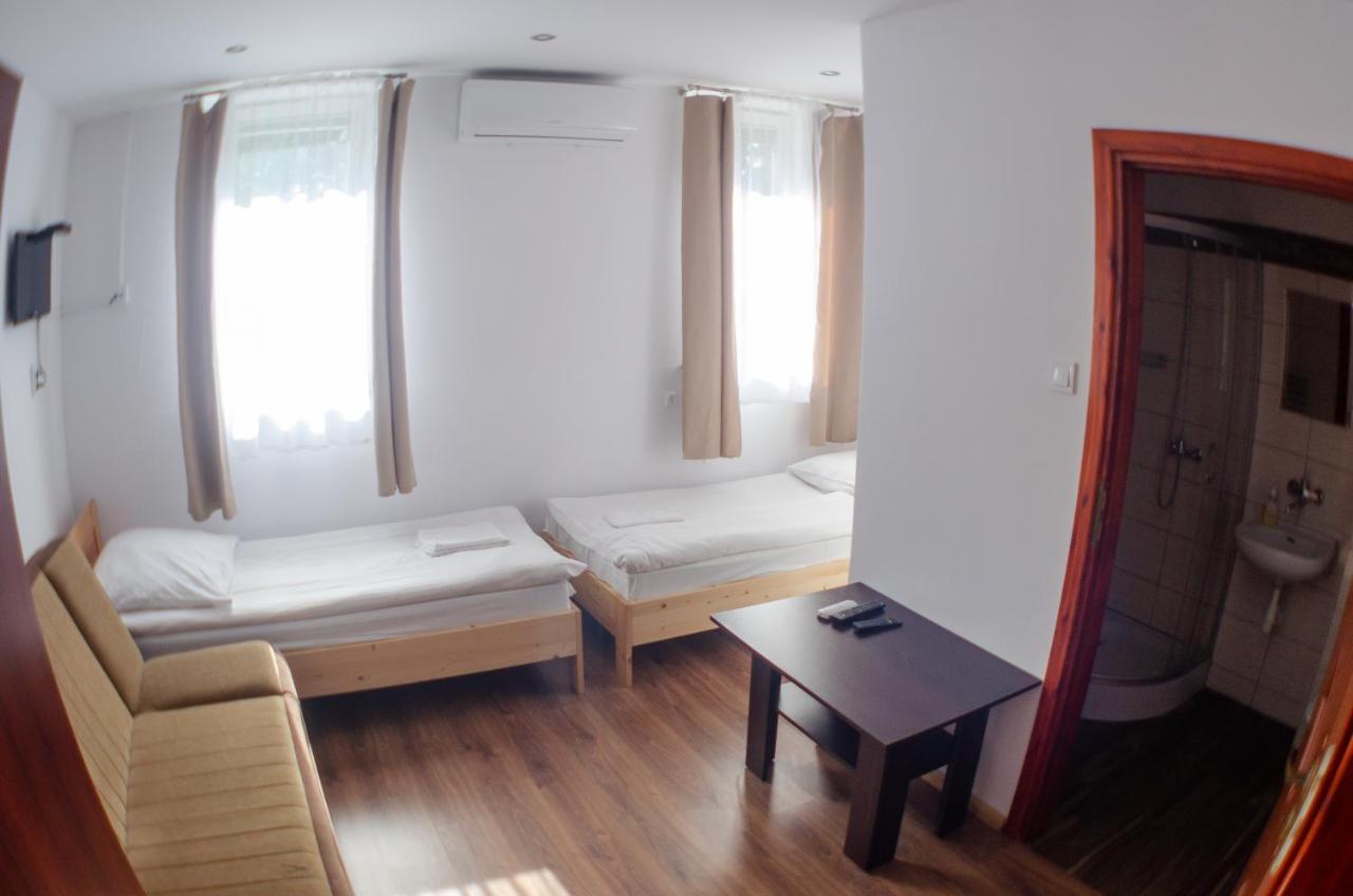 Galeria Prl Hotel Borne Sulinowo Bagian luar foto