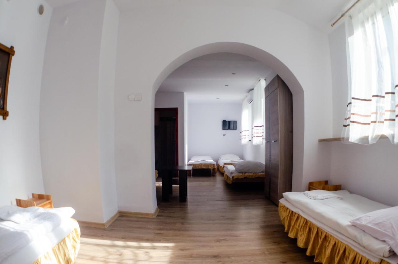 Galeria Prl Hotel Borne Sulinowo Bagian luar foto